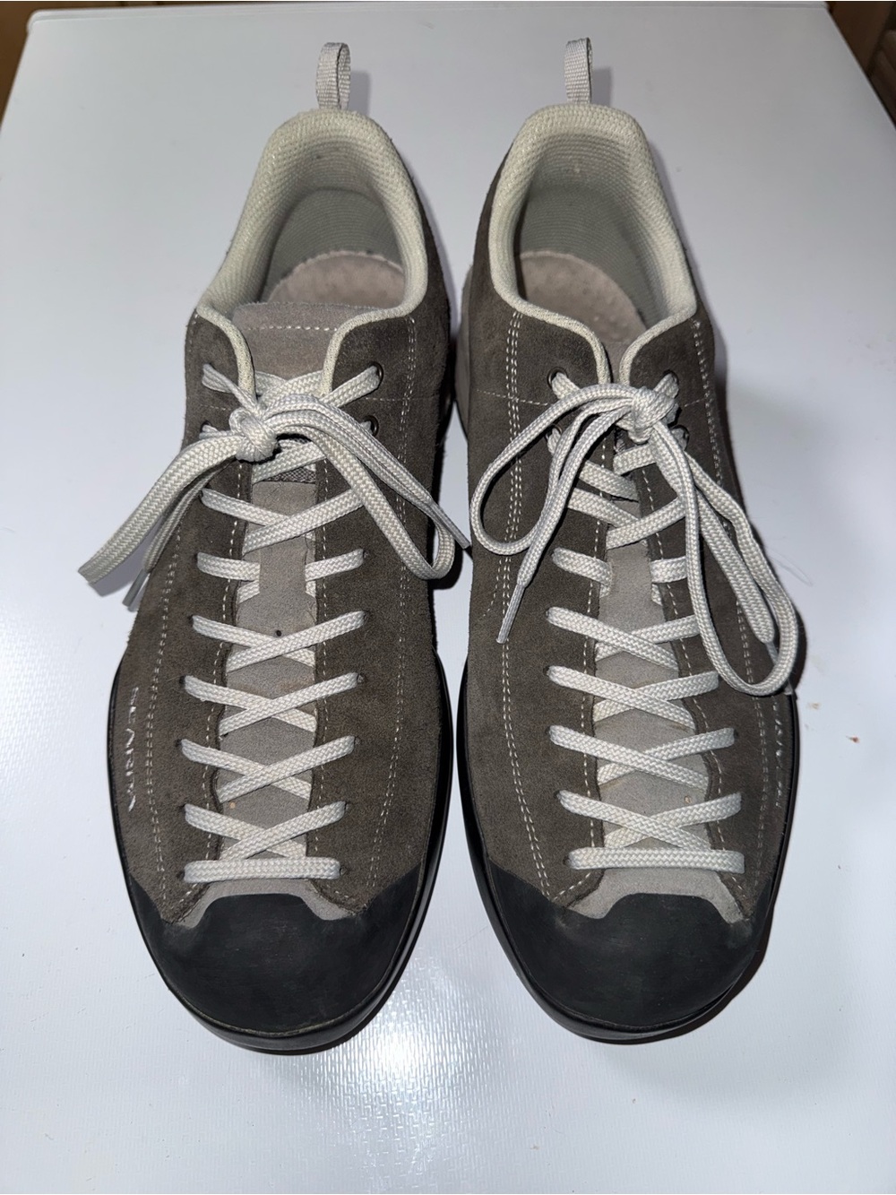 Scarpa Men's Suede climbing Sneakers shoes in Gray size 47 (13)